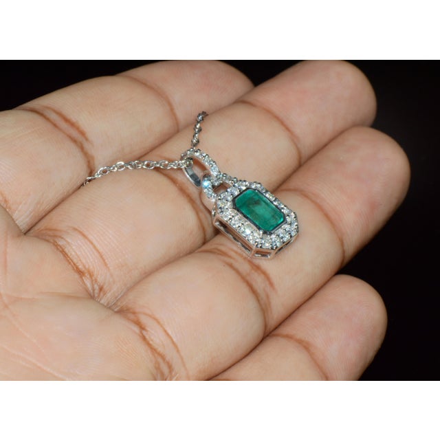 Late 20th Century Late 20th Century Certified Natural 2.06cts Emerald & Diamond 18k White Gold Pendant Charm For Sale - Image 5 of 11