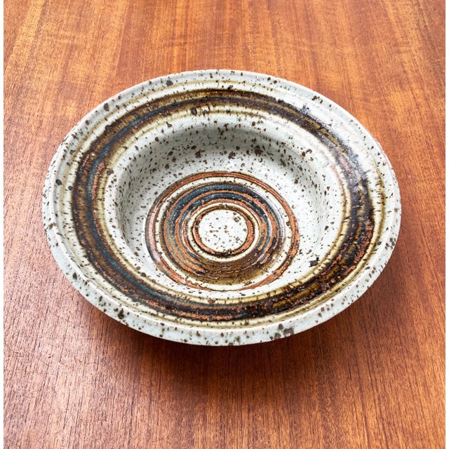 Mid-Century Danish Studio Pottery Bowl attributed to Erik Askholm, 1960s For Sale - Image 4 of 17