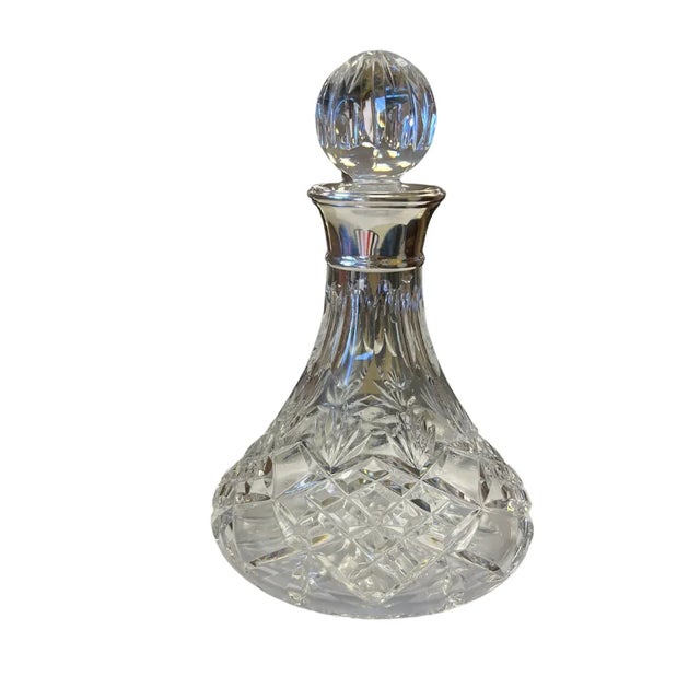 Traditional Early 20th Century Petite Cut Crystal Bell-Bottom Decanter With Sterling Silver Collar For Sale - Image 3 of 6