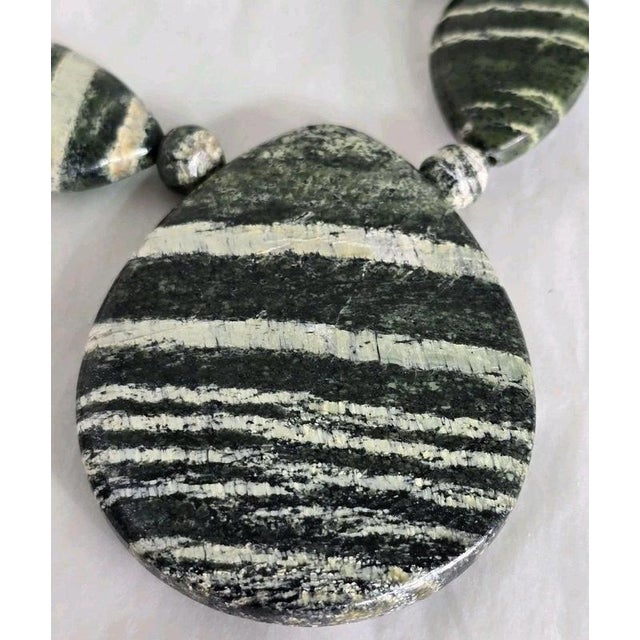 Polished Banded Agate and Sterling Silver Jewellery Set, Set of 3 For Sale - Image 13 of 18