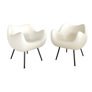 Mid-20th Century Modernism White RM58 Armchairs by Roman Modzelewski for Vzór, 2016, Set of 2 For Sale
