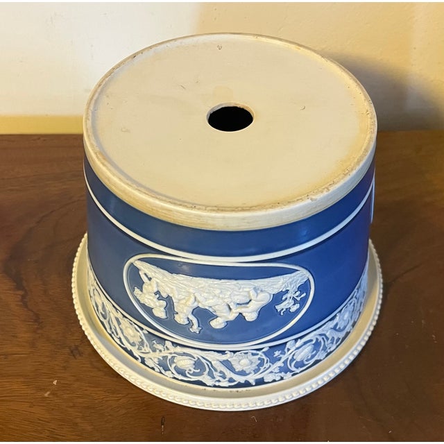 Antique Early 19th Century English George III Chetham & Woolley Pottery Cachepot Flower Pot Circa 1810 For Sale - Image 10 of 12