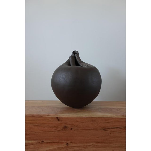 Contemporary Vestiges II Sculptural Ceramic Vase by Audrey Vo Van For Sale - Image 3 of 15