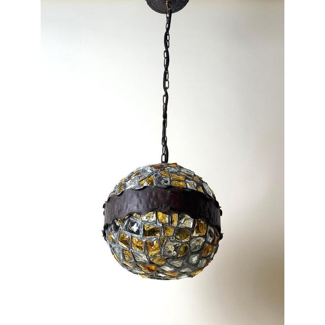 Art Nouveau Austrian Amber and Clear Chunk Glass Globe Pendant, 1910 For Sale - Image 6 of 18