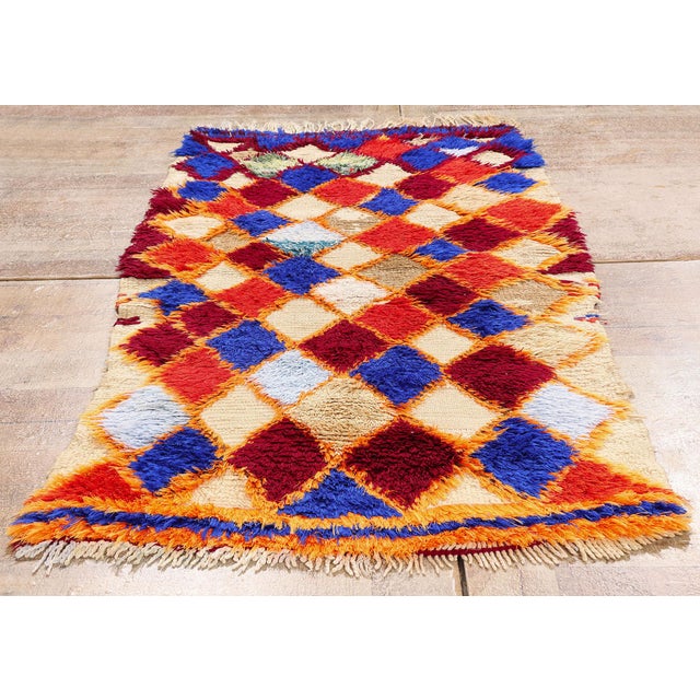Vintage Azilal Moroccan Rug, 02'11 X 05'10 For Sale - Image 9 of 10