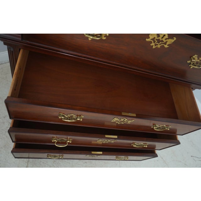 Kindel Furniture Kindel National Trust 2 Piece Mahogany Chest on Chest For Sale - Image 4 of 12