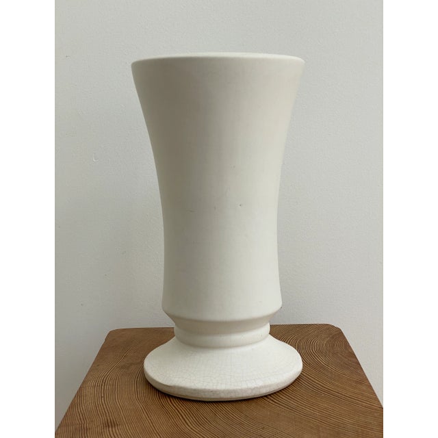 Modern 1940’s Modern Matte White Ceramic Vase For Sale - Image 3 of 13