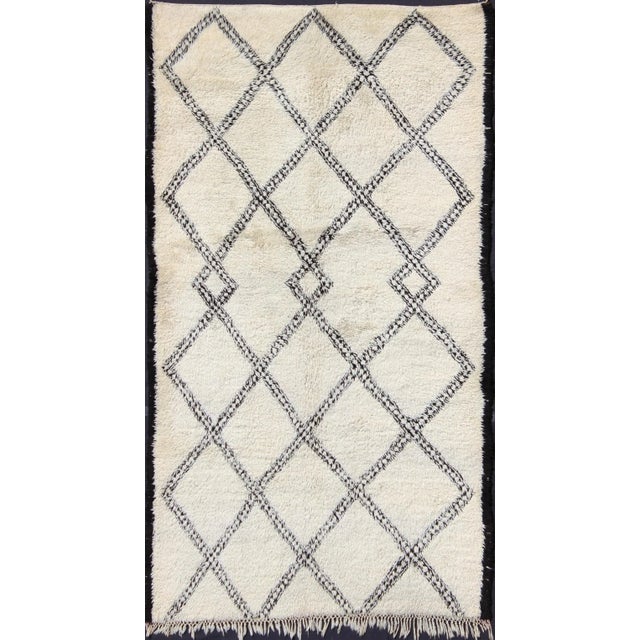 Textile Mid 20th Century Large White Background Vintage Beni Ourain Moroccan Rug With Charcoal Diamonds For Sale - Image 7 of 7