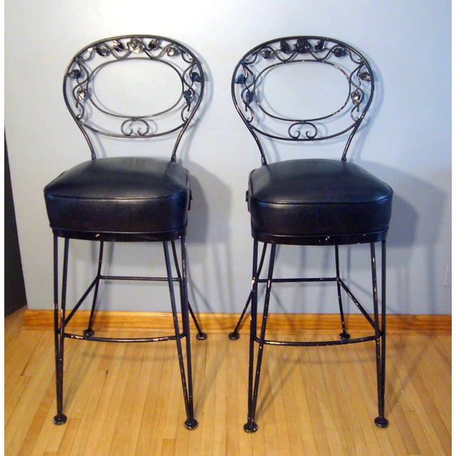 1960s Woodard Chantilly Rose Pair of Barstool Chairs For Sale - Image 11 of 11
