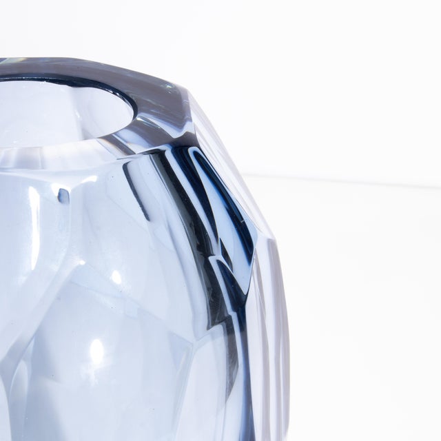 2020s Hand Blown Murano Facet Vase in Blue Medium For Sale - Image 5 of 5