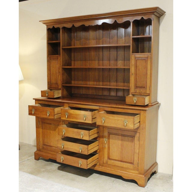 American Leopold Stickley Colonial Style China Cabinet For Sale - Image 3 of 8