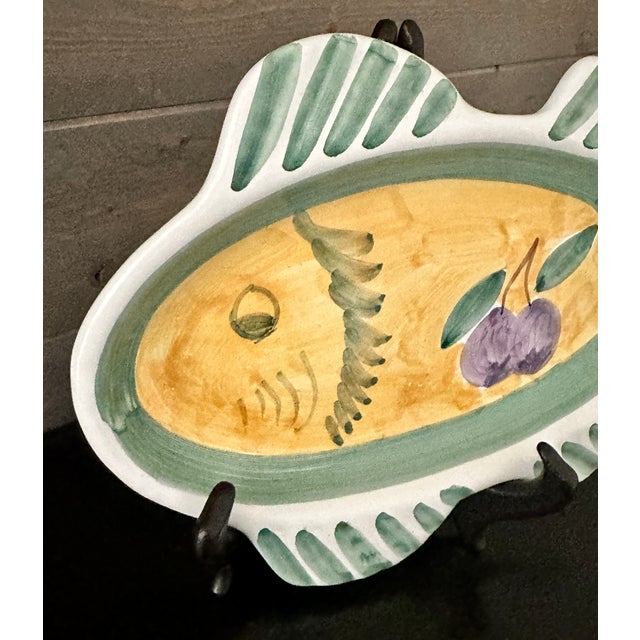 French Country Vintage Frutta by Caleca Hand Painted Fish Plate Dish Signed • Made in Italy For Sale - Image 3 of 6