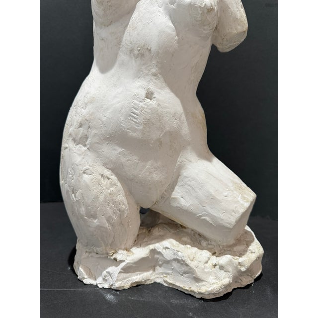 1960s Larry Mohr Signed Figurative Sculpture – Plaster Modern Abstract Nude For Sale - Image 9 of 11