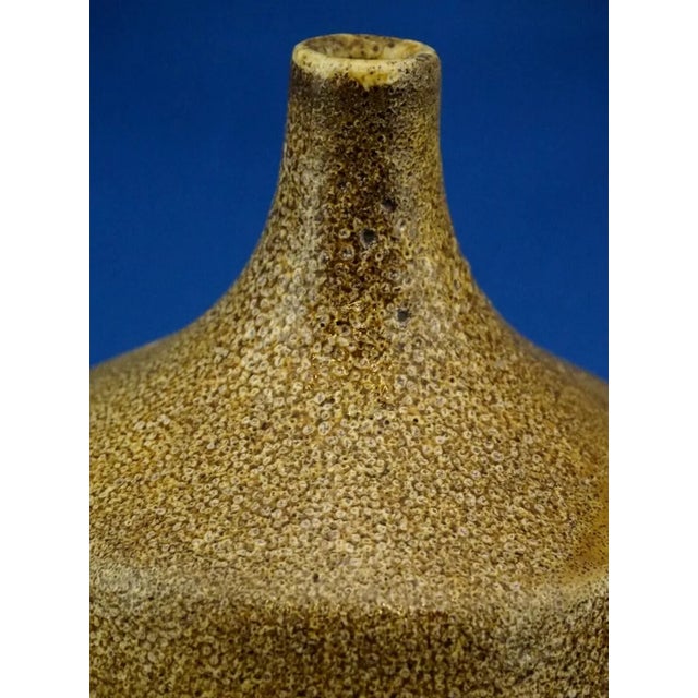 Futurist Majolicated Ceramic Flask Vase by Dante Baldelli, Italy, 1920s For Sale - Image 10 of 18