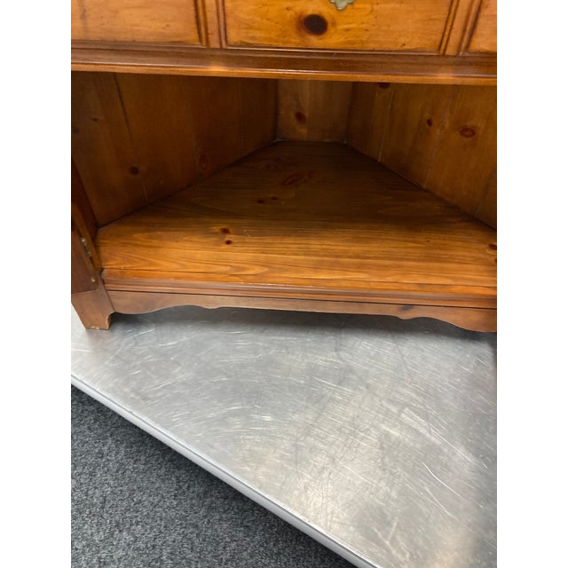 Brown Link-Taylor Pilgrim Pine Corner Curio For Sale - Image 8 of 13