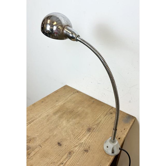 Vintage Italian Gooseneck Table Lamp in Chrome, 1960s For Sale - Image 6 of 18