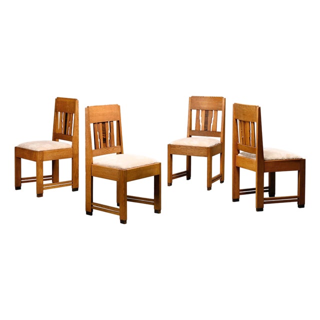 Dutch Art Deco Amsterdam School Dining Chairs in Oak and Light Fabric, 1930s, Set of 4 For Sale