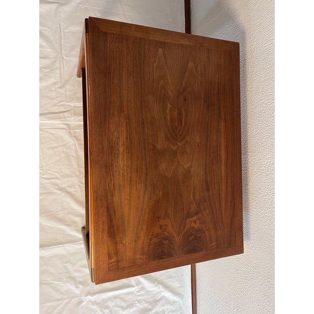 1960s Lane Rhythm Walnut Side End Table Mid Century Danish Modern For Sale - Image 6 of 11
