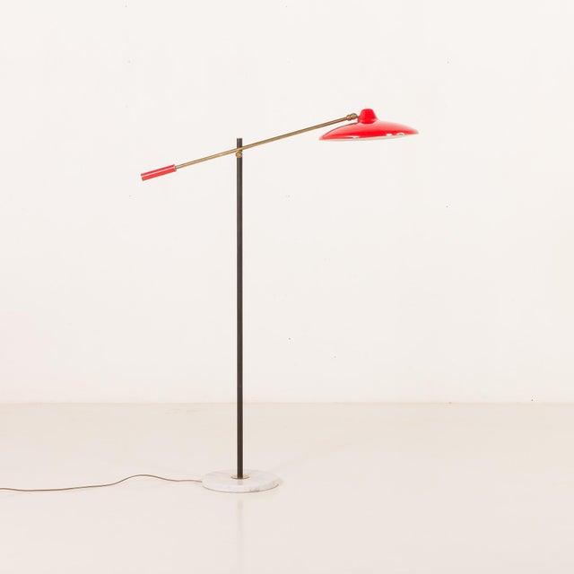 Mid-Century Floor Lamp in the style of Arredoluce, Italy 1960s. For Sale - Image 13 of 13