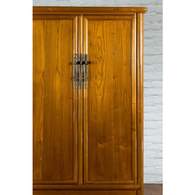 Asian Chinese Qing Dynasty 19th Century Elmwood Noodle Cabinet with Hidden Drawers For Sale - Image 3 of 13