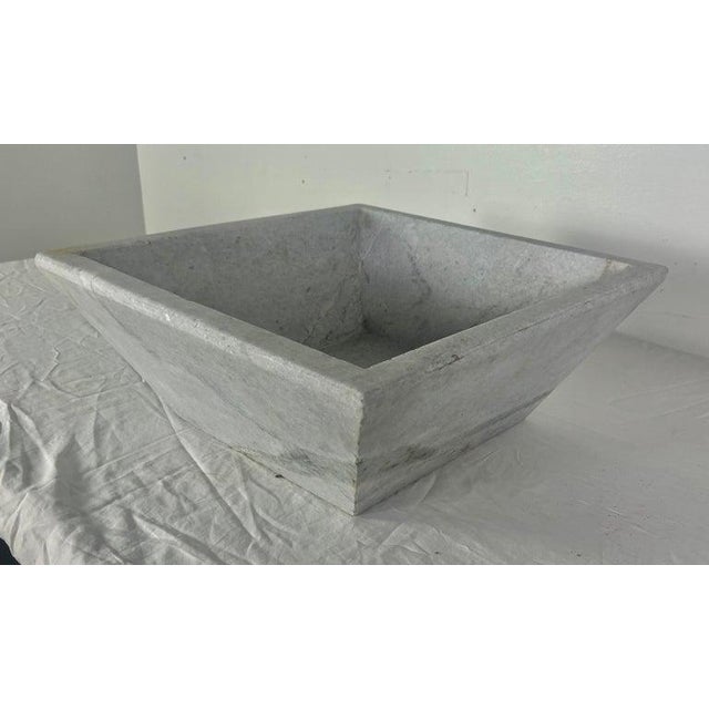 1940s Mid 20th Century Italian Marble Sink in Square Organic Modern Style For Sale - Image 5 of 13