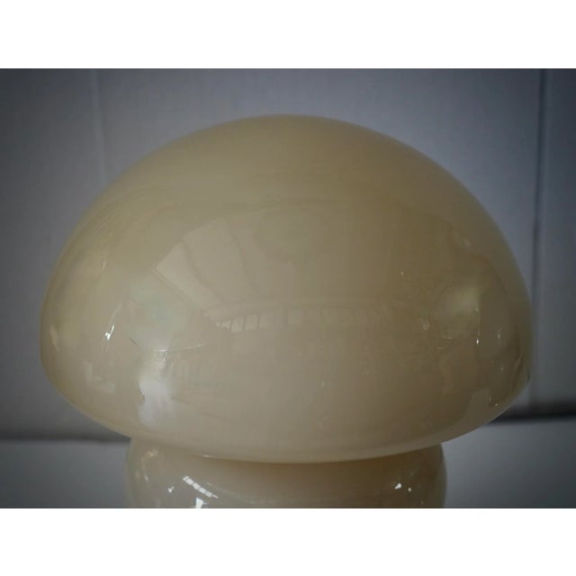 1970s Blown Cream Glass and Brass Table Murano Lamp in style of Vistosi, 1970s For Sale - Image 5 of 9