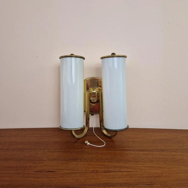 Gold Art Deco Brass and Glass Wall Lamp, 1950s For Sale - Image 8 of 8