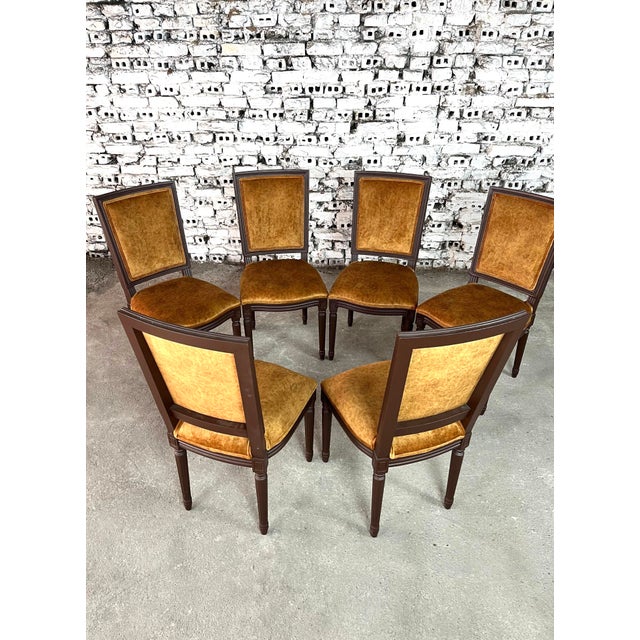 Dimensions: H 37.4” x W 18.5” x D 18.1” x SH 18.5” Original set of 6 French Vintage Louis XVI Style Square Back dining...