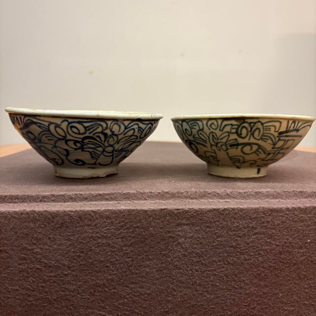 Pair of Hand-Painted Vietnamese Folk Pottery Bowls For Sale - Image 9 of 12