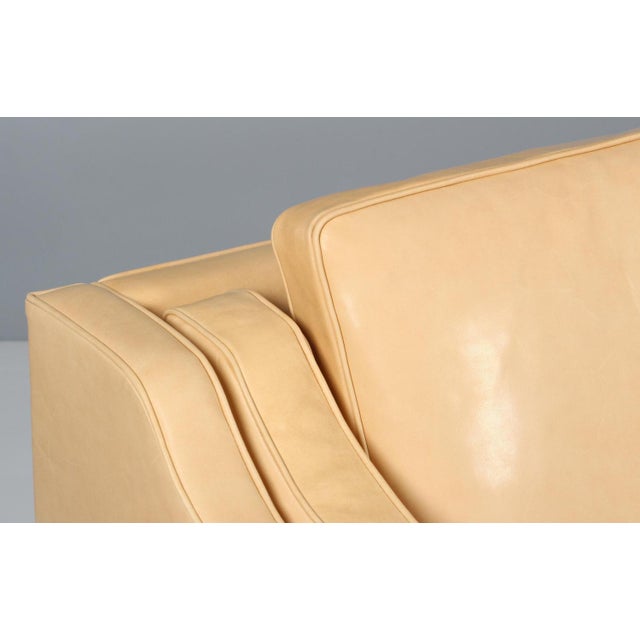 Animal Skin Vintage Two-Seat Sofa in Sahara Vacona Leather by Børge Mogensen, 1960s For Sale - Image 7 of 9