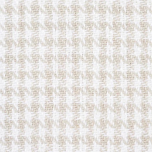 A handsome scaled-up interpretation of a classic menswear pattern, Lotti Linen Houndstooth is a tonal woven check with a...