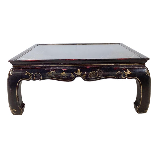 Vintage Black Lacquer Chinoiserie Cocktail Table With Gilt Decoration For Sale