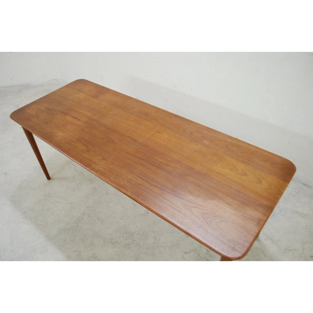 Mid-Century Modern Norwegian Sculptural Teak Coffee Table by Rolf Rastad & Adolf Relling for Gustav Bahus For Sale - Image 3 of 14