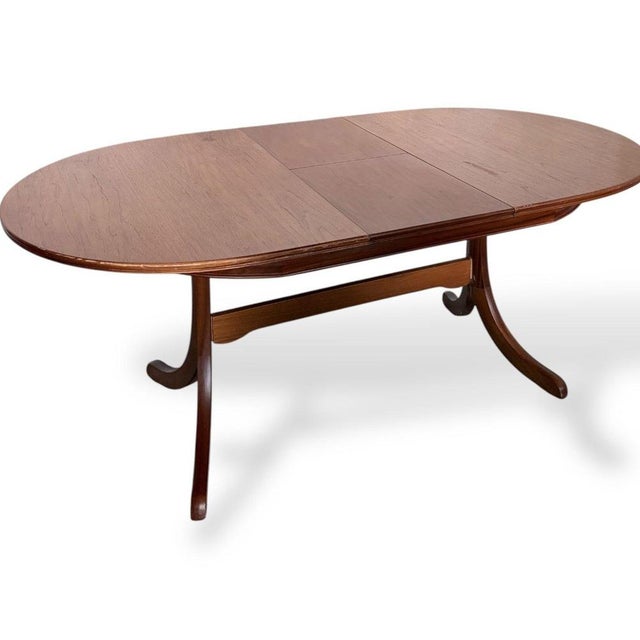 Gold Mid-Century Teak S-Form Oval Extending Dining Table, 1960s For Sale - Image 8 of 10
