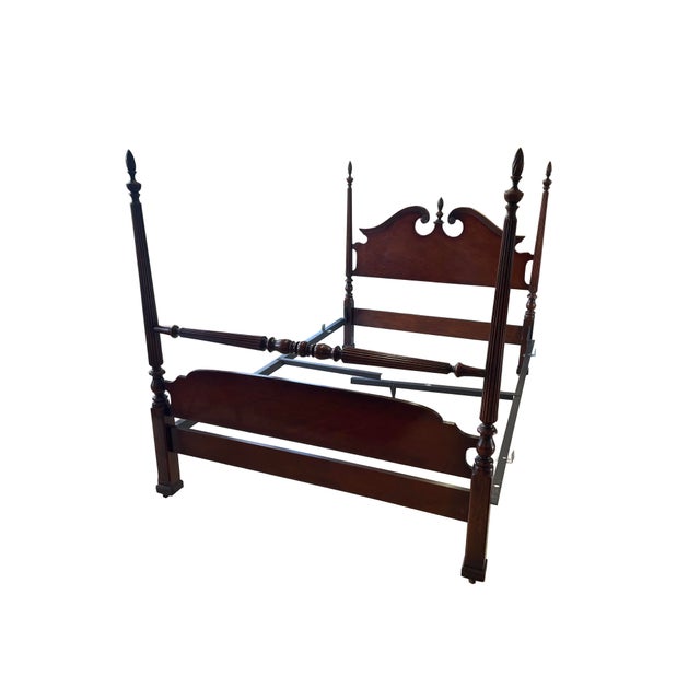 Vintage Traditional Full Sized Mahogany Bed Frame Chairish