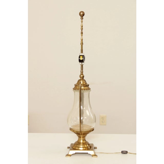 Off-white Chapman Seeded Glass & Brass Table Lamp For Sale - Image 8 of 13