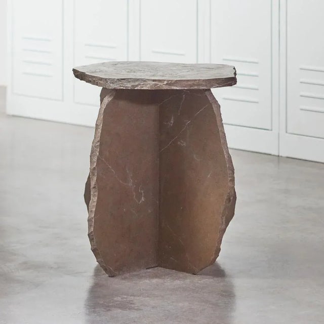 Contemporary Vestiges Side Table Minimalist Marble Coffee Table by Aparentment For Sale - Image 3 of 6