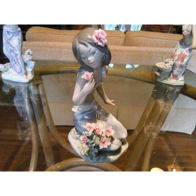 3 Lladró Porcelain Figurines; Tropical Hawaiian Series, Sculpted by Salvador Debón For Sale - Image 10 of 17