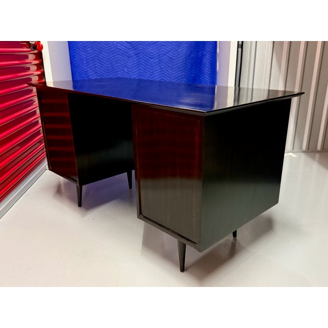 1950s Paul McCobb Planner Group Espresso Maple Desk - French Polish Restoration For Sale In Washington DC - Image 6 of 12