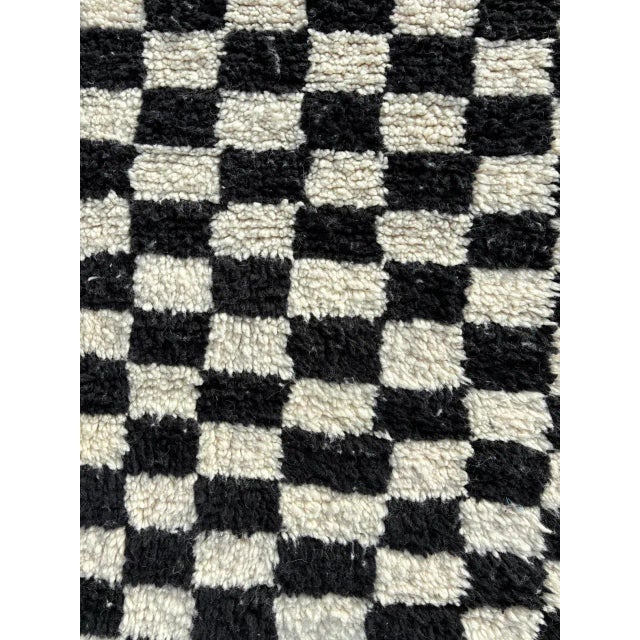 Black Beni Ouarain Checkerboard Modern Moroccan Handknotted Rug For Sale - Image 8 of 10