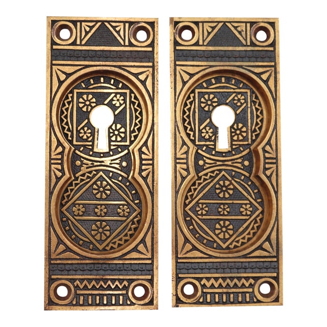 Mid 20th Century Pair of Aesthetic Antique 5.125 In. Brass Pocket Door Pulls For Sale