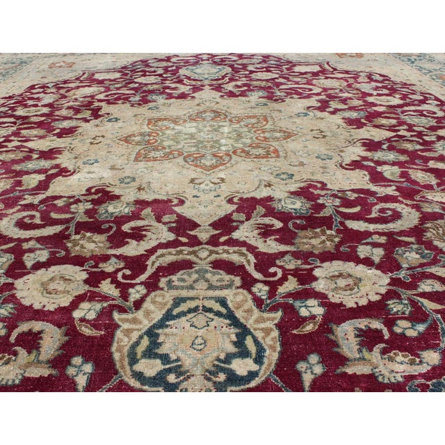 1920s Layered Floral Medallion Antique Persian Mashad Rug in Red, Blue and Cream For Sale - Image 5 of 13