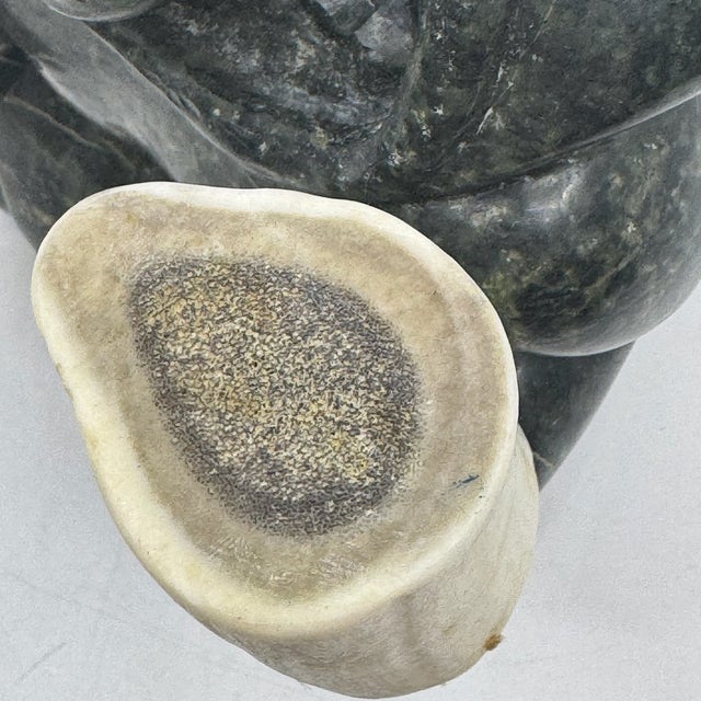 Vintage Hand Carved Signed Inuit Serpentine Figure With Bucket- Archie Ishulutuq For Sale In New York - Image 6 of 10