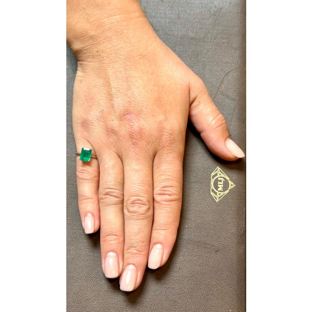 Natural 2.2 Carat Emerald Cut Zambian Emerald Ring in Platinum, Estate, Size 5.5 For Sale - Image 14 of 18