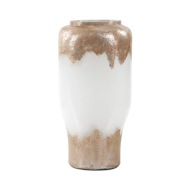 Kenneth Ludwig Chicago The Midas Tall Glass Vase For Sale - Image 4 of 8