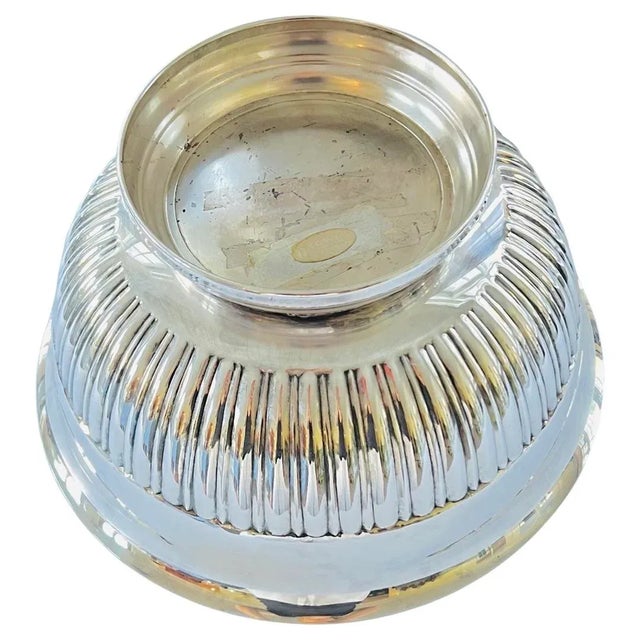 Towle Silversmiths Fine Vintage 1950s Large Silver Footed Bar Tub / Champagne / Wine Cooler For Sale In Miami - Image 6 of 9