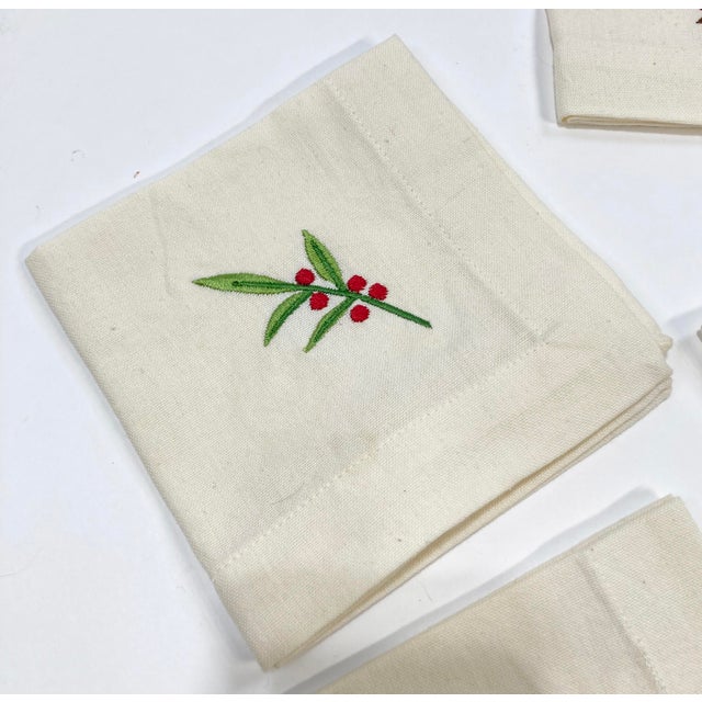 Mid 20th Century Vintage Embroidered Holly Berry Linen Napkins, Set of 4 For Sale - Image 5 of 5