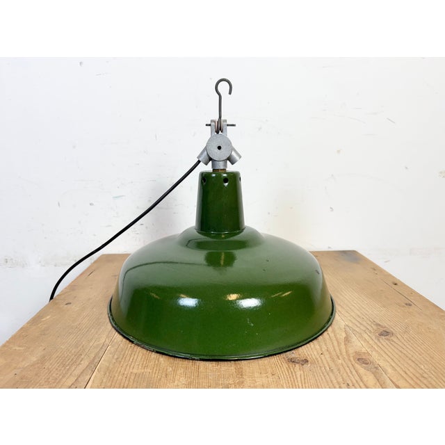 French Industrial Green Enamel Factory Pendant Lamp, 1960s For Sale - Image 14 of 16