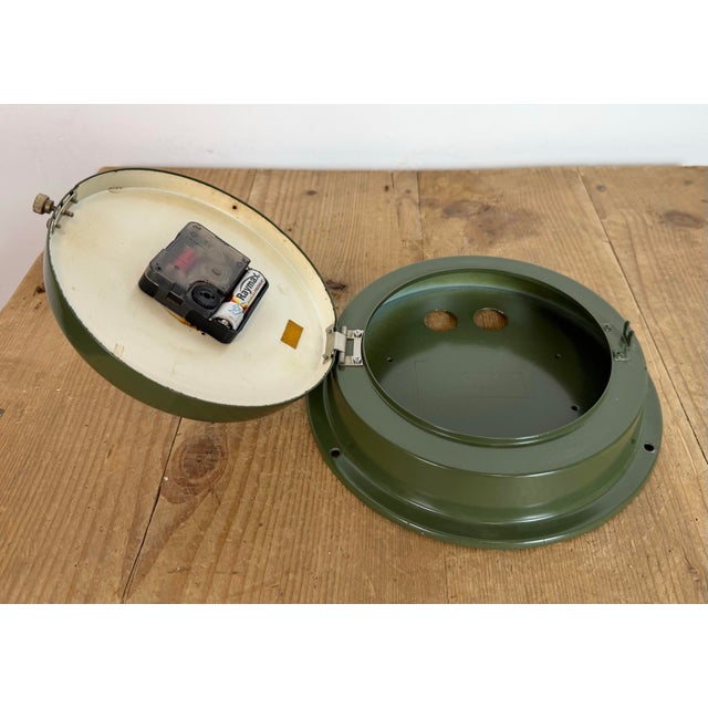 Vintage Green Citizen Ships Wall Clock, 1970s For Sale - Image 16 of 17