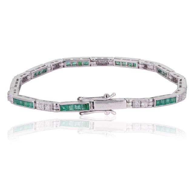 Not Yet Made - Made To Order 2.68 Ct Natural Emerald & Diamond Linear Stackable Tennis Bracelet - Anniversary Gift for Women For Sale - Image 5 of 12